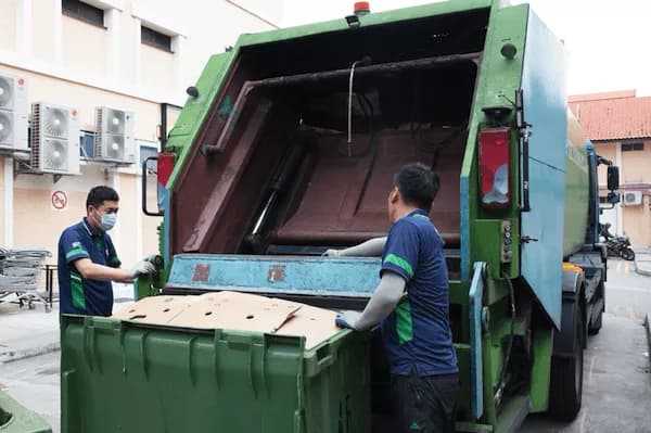 Bin Centre Cleaning