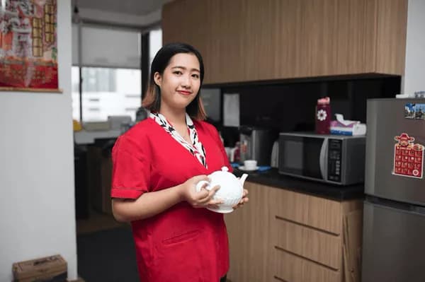 SQ1 office support project visual